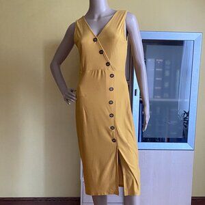 Derek Heart Sleeveless button front midi dress